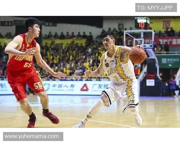 深圳篮球队意识争议引发热议球迷与专家各抒己见探讨球队未来发展 深圳篮球队意识争议引发热议球迷与专家各抒己见探讨球队未来发展